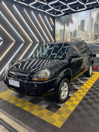HYUNDAI TUCSON 2.0 MPFI GLS 16V 143CV 2WD GASOLINA 4P AUTOMÁTICO
